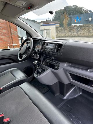 PEUGEOT EXPERT 2020 "3 PLAZAS"