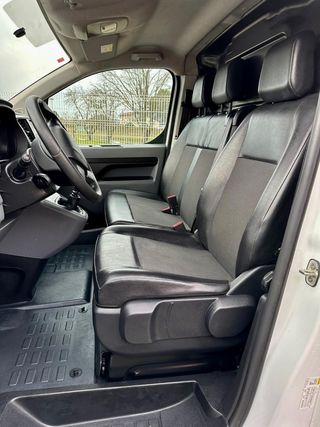 PEUGEOT EXPERT 2020 "3 PLAZAS"