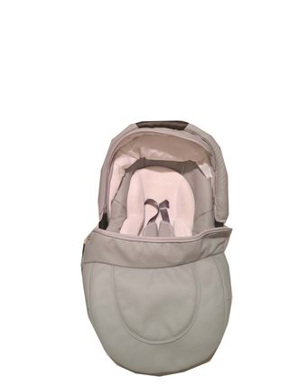 Cochecito Nataly Mundibebe toral bebé