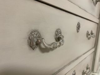 Aparador restaurado.