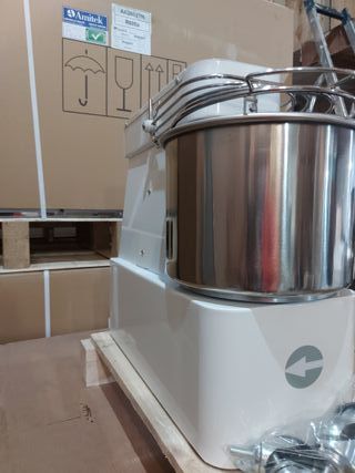 AMASADORA ESPIRAL DE 10 LITROS