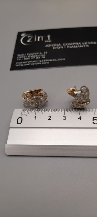 Pendientes de oro 18kt con Diamantes. 