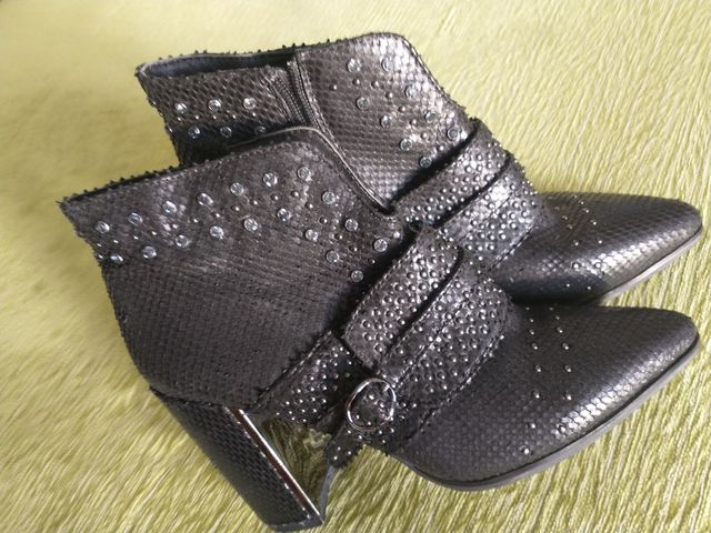 Botines DIVINOS piel Alma en Pena, T. 39