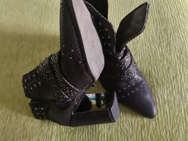 Botines DIVINOS piel Alma en Pena, T. 39