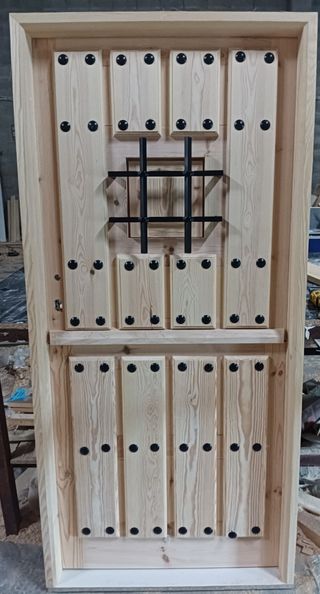 Puertas rústicas partida