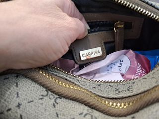 Maglia nera in velluto