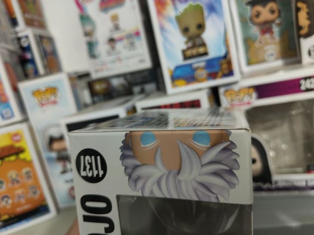 Funko pop! Scatola vuota Satoru Gojo 1137