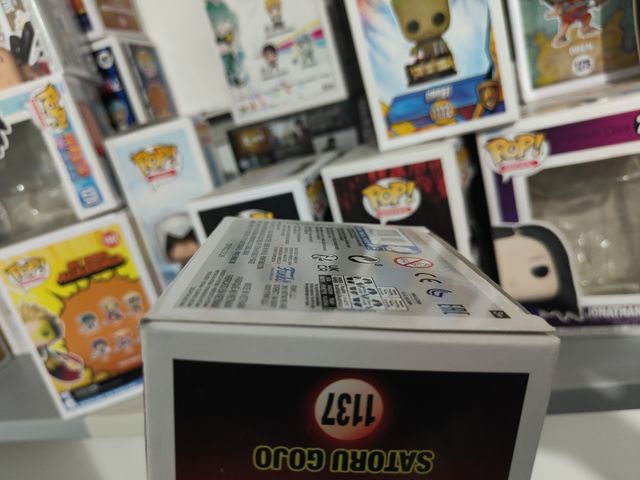 Funko pop! Scatola vuota Satoru Gojo 1137