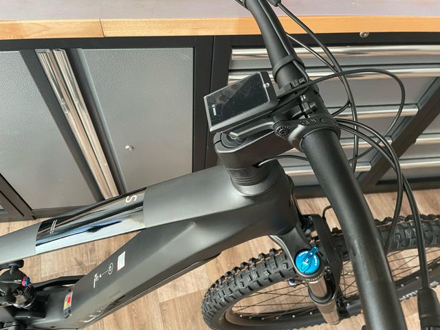 CUBE STEREO HYBRID 140 HPC SLX