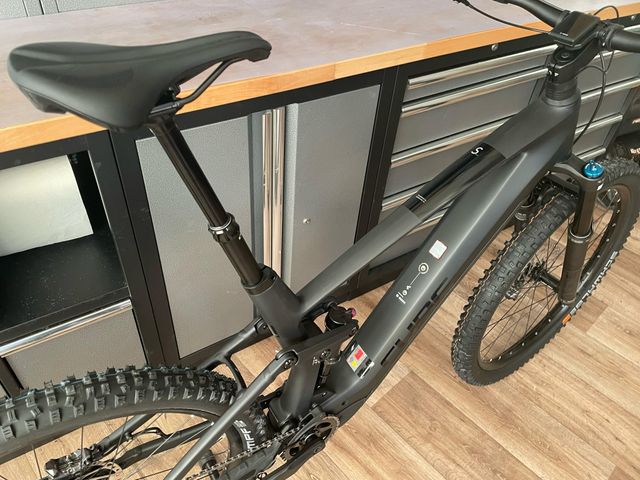 CUBE STEREO HYBRID 140 HPC SLX