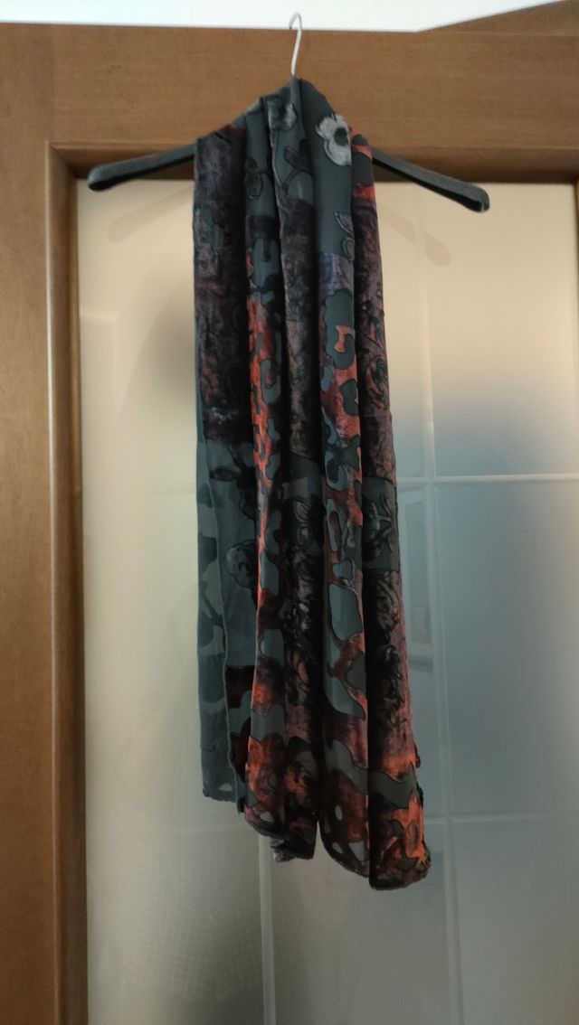 Sciarpa "Pierre Cardin"