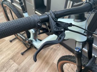 CUBE STEREO HYBRID 140 HPC PRO