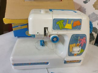 Maquina de coser infantil