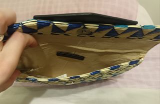 Bolso rafia de mano Mango.  Estampado Colores