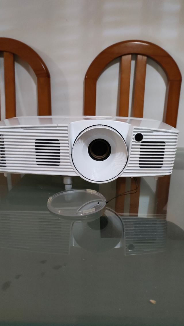 Proyector profesional acer