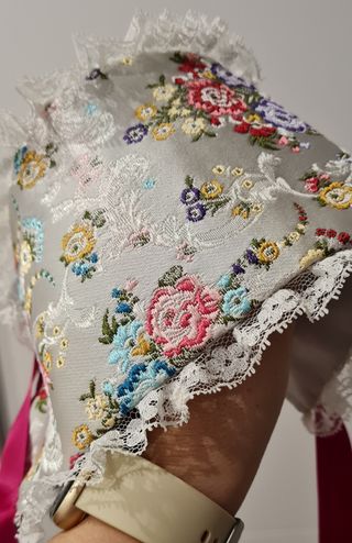 Traje fallera bebe 6-9 meses