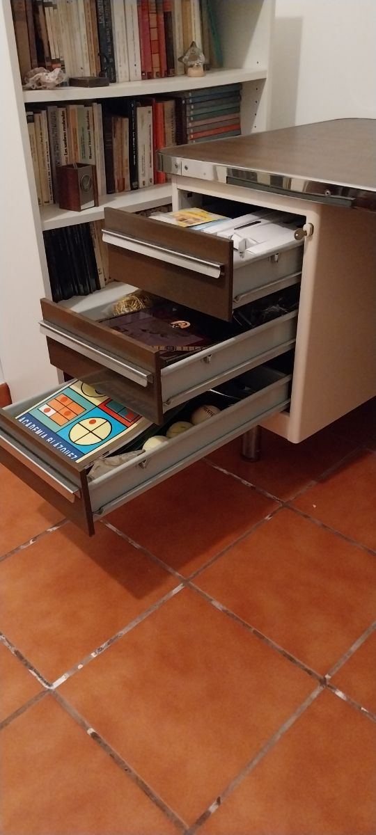 Escritorio metálico AF (Air Force) Vintage