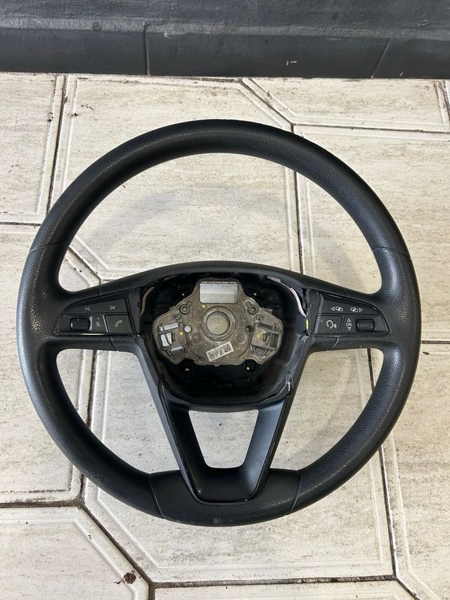 Volante Seat Leon Arona 5F0419091