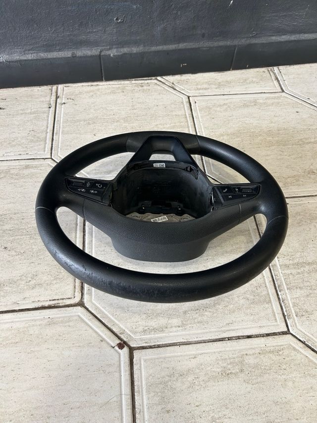 Volante Seat Leon Arona 5F0419091