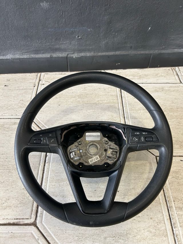 Volante Seat Leon Arona 5F0419091