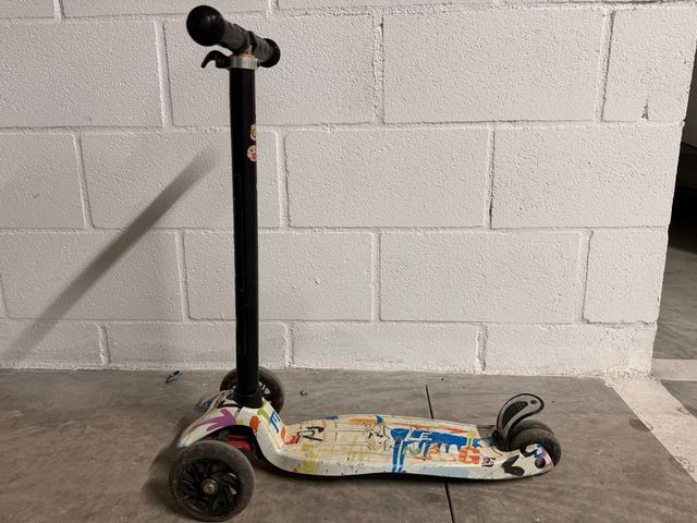 Patin con luces Led en ruedas