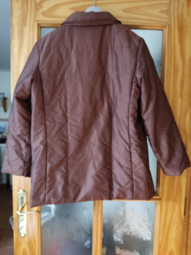 Chaquetón corto de mujer