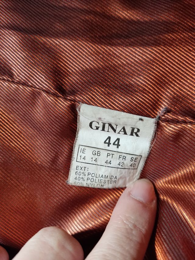 Chaquetón corto de mujer