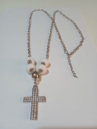 Collana colore argento con croce donna