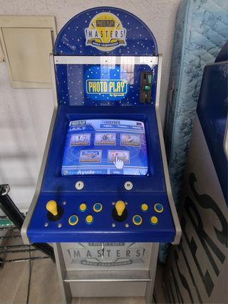 Maquina recreativa arcade y tactil