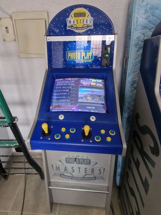 Maquina recreativa arcade y tactil