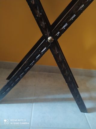 Antico portabottiglie in legno