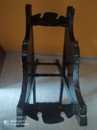 Antico portabottiglie in legno