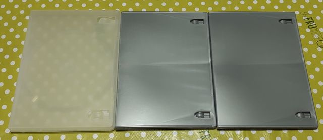 3 custodie 2 slim e 1 normale per dvd