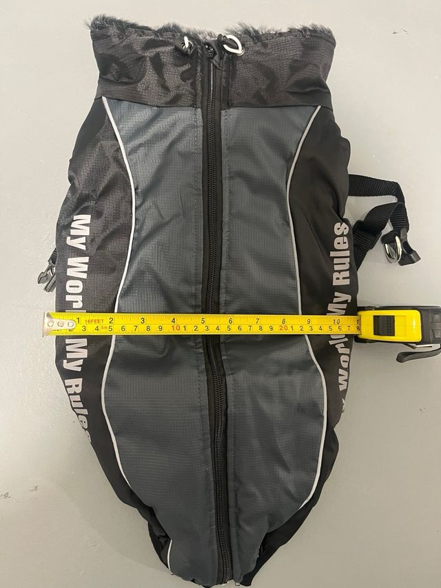 Abrigo NUEVO para perro mediano