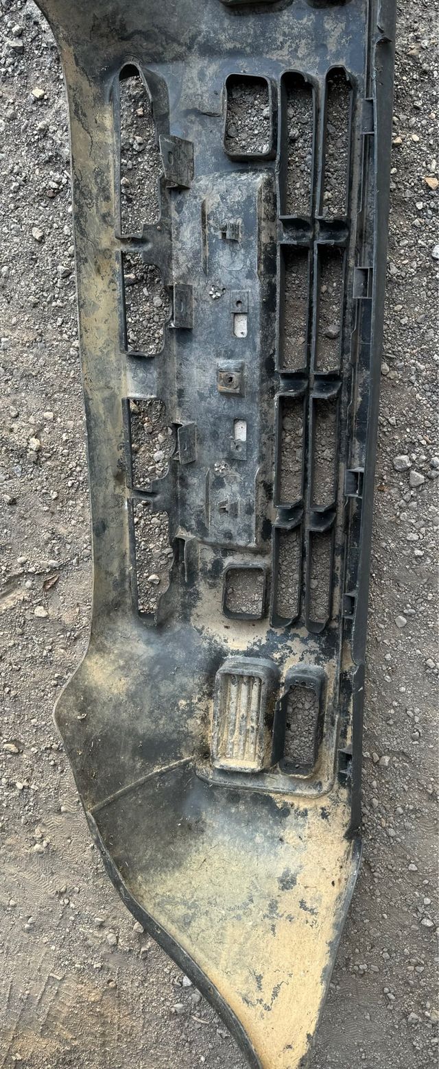 parachoques y refuerzo delantero nissan terrano II