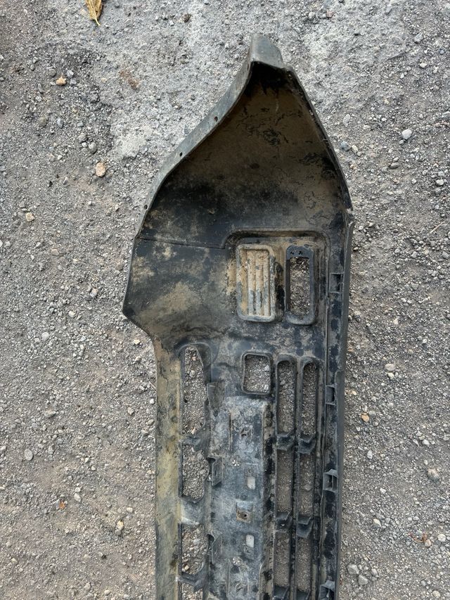 parachoques y refuerzo delantero nissan terrano II