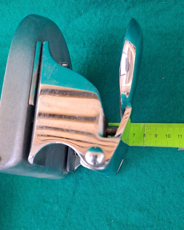 Perforadora papel EL CASCO