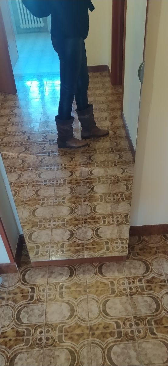 Stivaletti al ginocchio in pelle