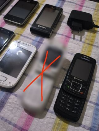 Lote de teléfonos móviles