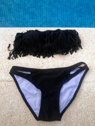 Bikini negro flecos