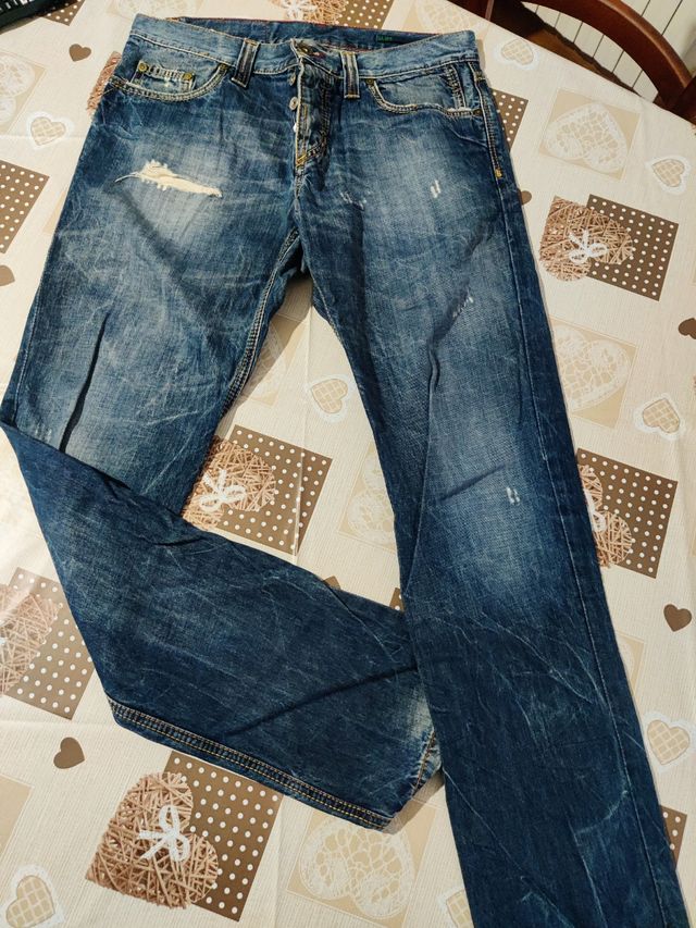 n°2 jeans 👖 uomo , color blu e celeste 