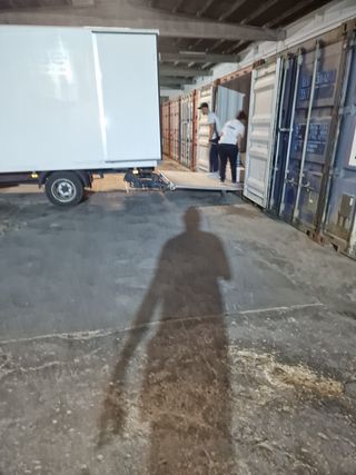 TRASTERO GUARDAMUEBLES EN CONTENEDORES