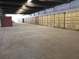 TRASTERO GUARDAMUEBLES EN CONTENEDORES