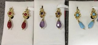 Pendientes corales niña de oro 18 kilates