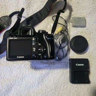 Camara Canon Rebel XS