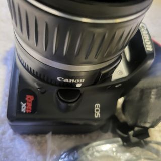 Camara Canon Rebel XS