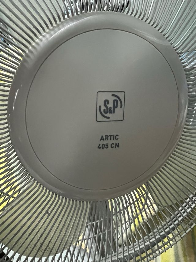 Ventilador Pie Oscilante 50 W 40 Cm