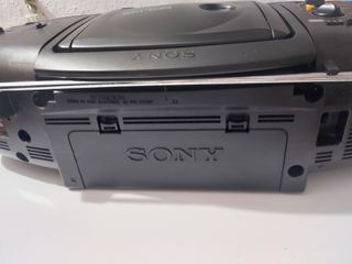 Radio cassette vintage años 80 portatil