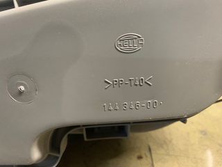 Faro derecho NUEVO Hella para Mercedes W210