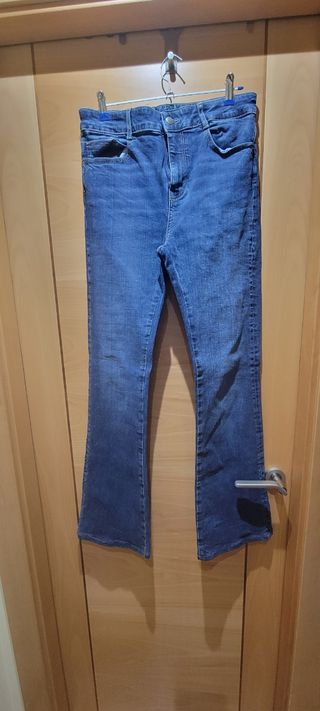 Pantalón bootcut